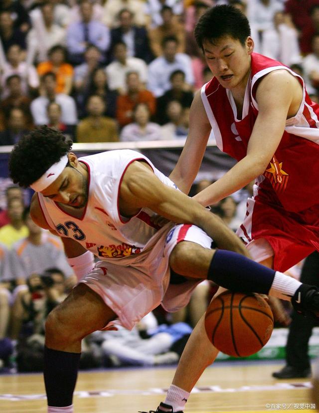 辽宁宏运球队士气受挫，需调整战术