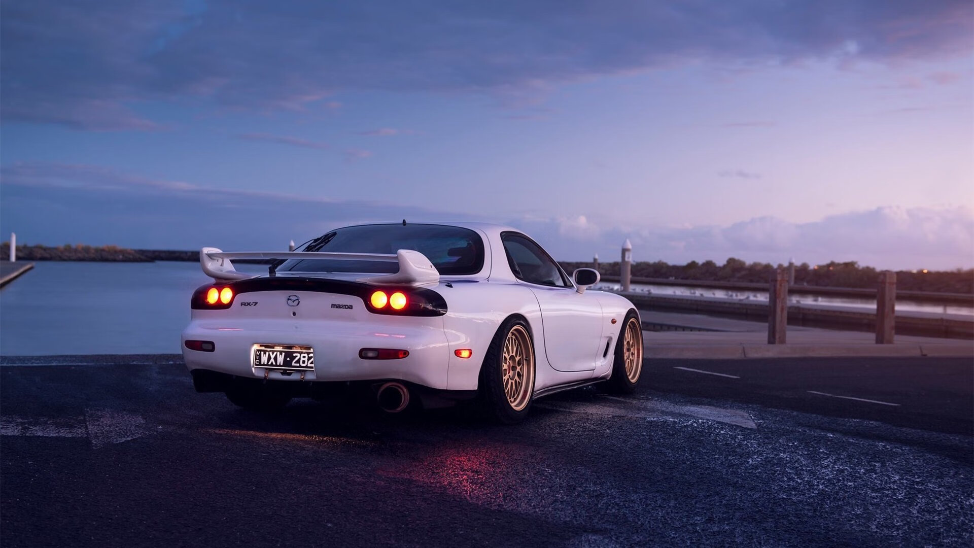 莱万火山式爆发点燃逆袭烈焰,委内瑞拉单节风暴击穿雷恩防线